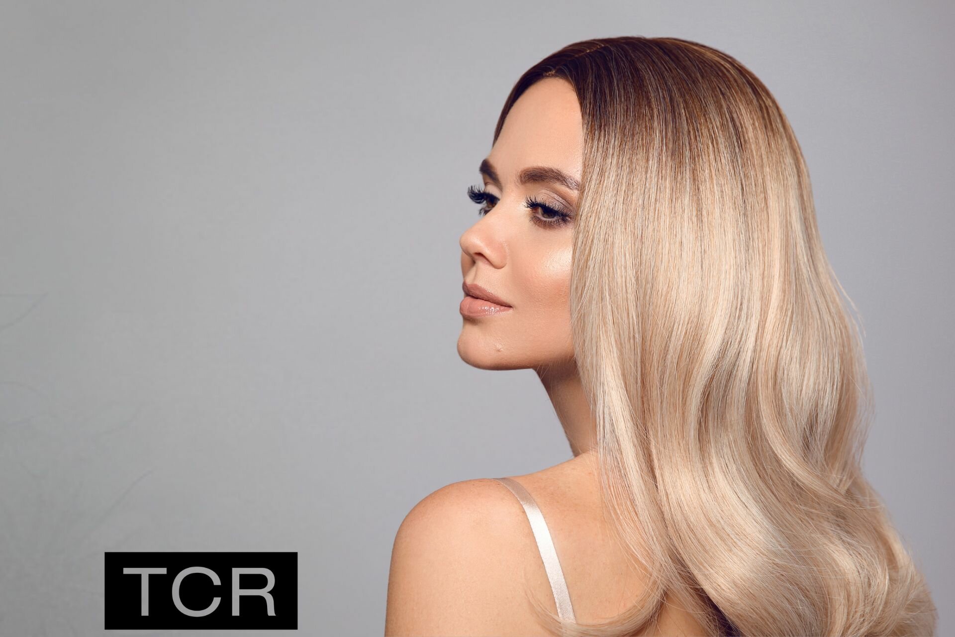 SCALP MASK Intenzivní hydratace,  která posiluje Vaše  vlasy